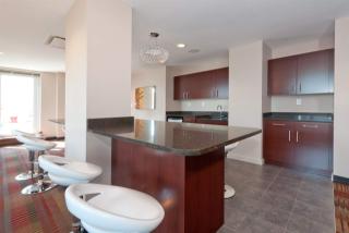 34 Berry St, Brooklyn NY  11249-1025 exterior