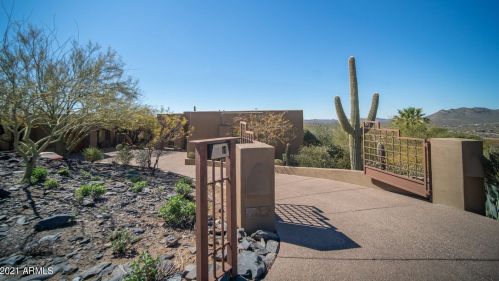 35840 61st St, Cave Creek, AZ 85331-9110