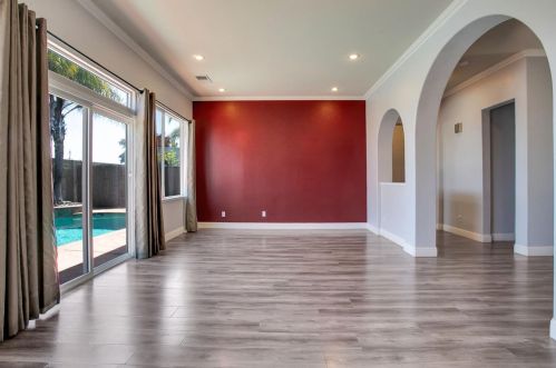 3112 Edgeview Dr, Modesto CA  95355-7302 exterior