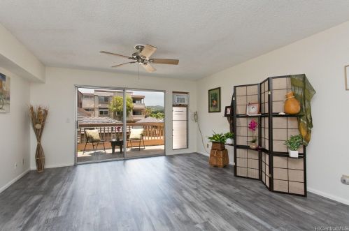 98-943 Moanalua Rd, Aiea, HI