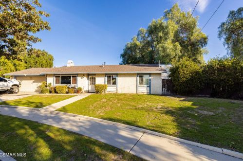 1328 Olympic St, Simi Valley, CA 93063-3133