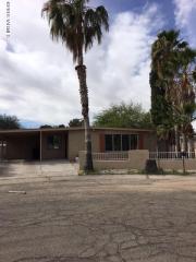 6966 45th St, Tucson, AZ 85730-2303