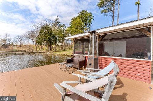 24234 Lands End Dr, Madison Mills VA  22960-3543 exterior