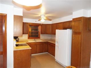 21 Lester St, New Haven CT  06516-5353 exterior