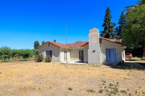 11201 Ripon Rd, Ripon, CA 95366-9618