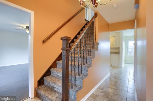 70 Acomo Dr, Siddonsburg PA  17019-9782 exterior