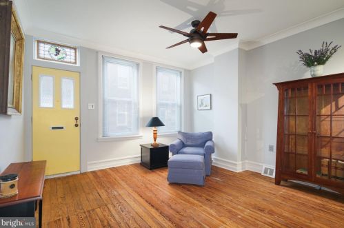 875 Bucknell St, Philadelphia PA  19130-1934 exterior