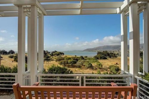 1 Crescent Way, San Francisco CA  94134-3358 exterior