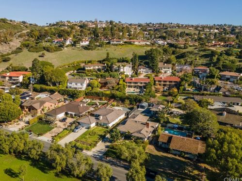 1548 Palos Verdes Dr, Palos Verdes Estates CA 90274-1024 exterior