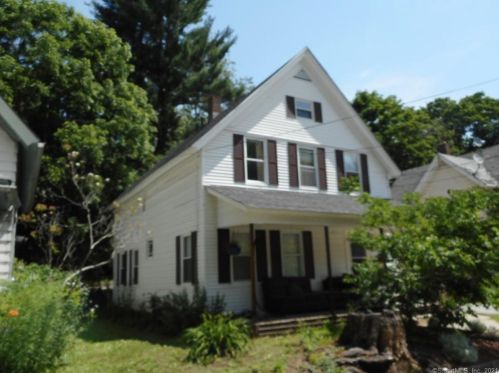 168 Main St, Putnam CT  06260-2315 exterior