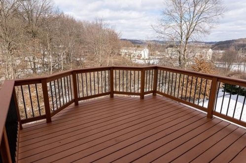 124 Cole Ct, Harmony PA  16037-7766 exterior