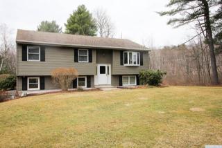18 Fire Hill Rd, Spencertown, NY 12165-1705