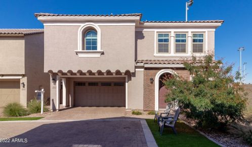 681 Abalone Dr, Gilbert, AZ 85233