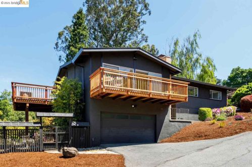 1790 Alhambra Ln, Oakland, CA 94611-2232