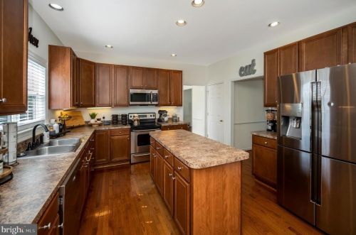 10325 Lees Crossing Ln, Fredericksburg VA  22408-0290 exterior