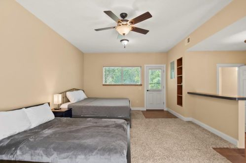 10130 Mossy Cup St, Conroe TX  77304-4263 exterior