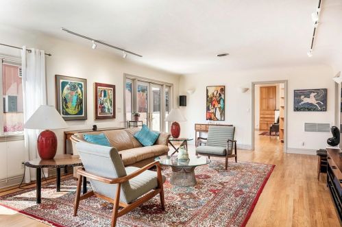 243 Park Ave, Long Beach, CA 90803-1768