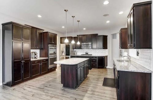 735 Meadow Ridge Way, Marysville OH  43040-8119 exterior
