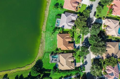 853 Grand Rpd Blvd, Naples FL 34120-4428 exterior