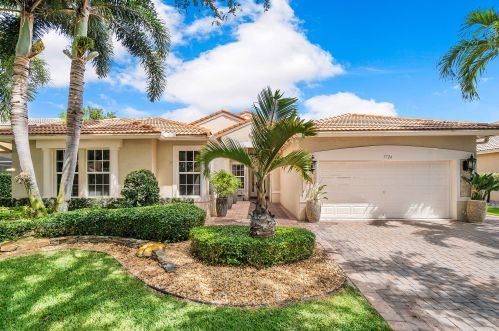 7726 Rinehart Dr, Boynton Beach, FL 33437-6367