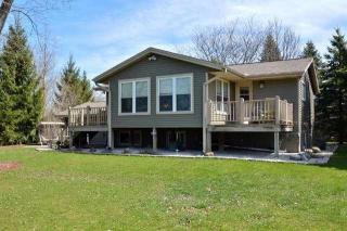 8830 Foley Rd, Racine, WI 53402-9760