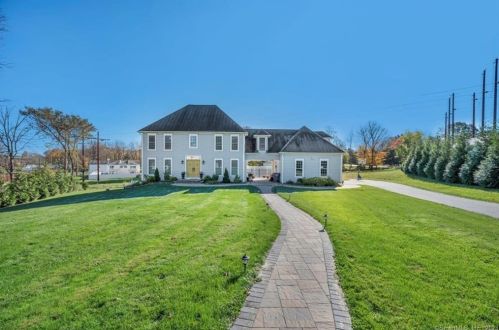 106 Northview Dr, Middletown CT  06457-1901 exterior
