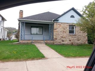 487 Main St, Fairmount Spr, PA 17814