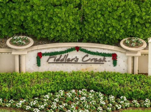 3985 Deer Crossing Ct, Naples FL  34114-6417 exterior