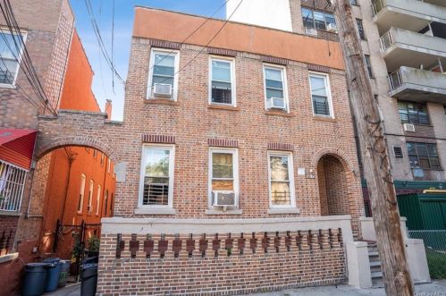 1329 Morrison Ave, Bronx, NY 10472-1625