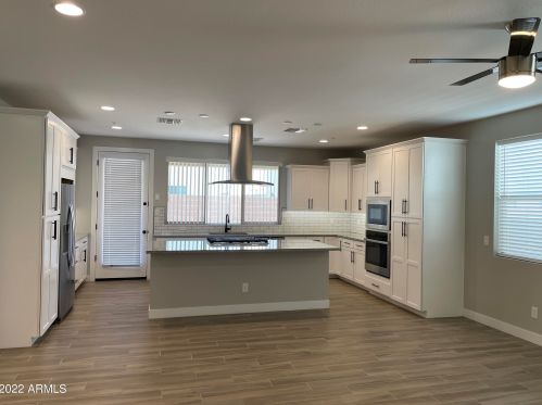 3879 Dublin St, Gilbert, AZ 85295