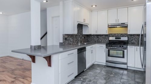 907 Marlin Dr, Vista CA  92084-5649 exterior