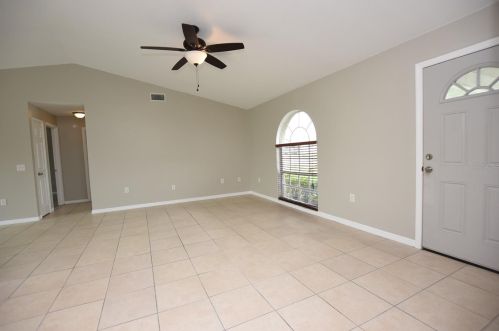 7955 Indian Heights Dr, Lakeland, FL 33810-2177
