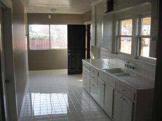 115 Francis St, Bakersfield CA  93308-2509 exterior