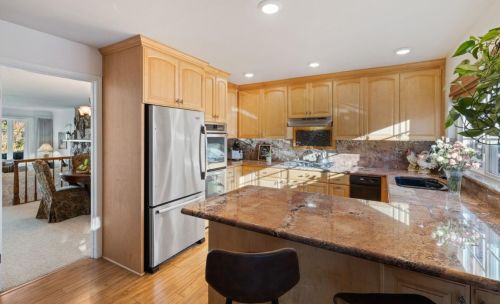 831 Mohican Way, Redwood City CA  94062-3416 exterior