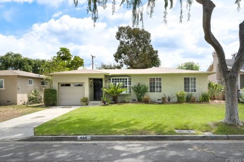 404 Delphine Pl, Fullerton, CA 92833-2614