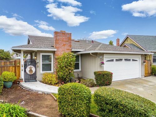 1761 Helane Ct, Benicia, CA 94510-2659