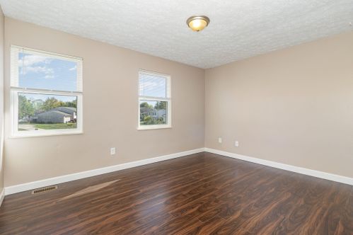 3915 Arrow Ct, Florence KY  41042-3003 exterior