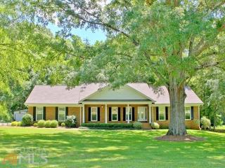 160 Rolling Mdw Trl, Fayetteville GA  30215-2302 exterior
