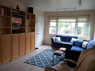 4325 Dawes St, San Diego CA  92109-4102 exterior