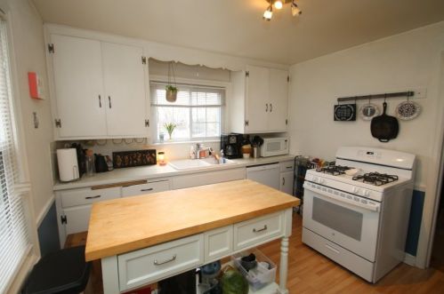 6407 Girard Ave, Milwaukee WI 53210-1311 exterior