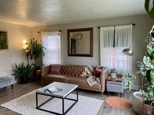 2735 63, Milwaukee WI 53220-3004 exterior