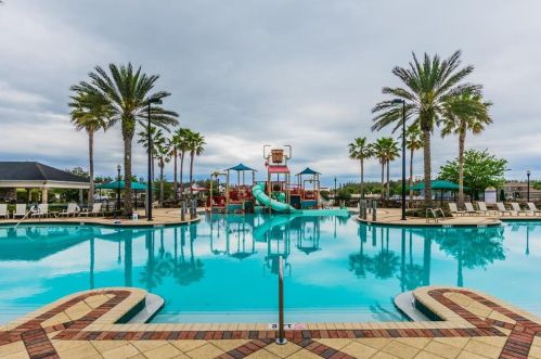 8147 Swiss Chard Cir, Land O Lakes FL  34637-7596 exterior