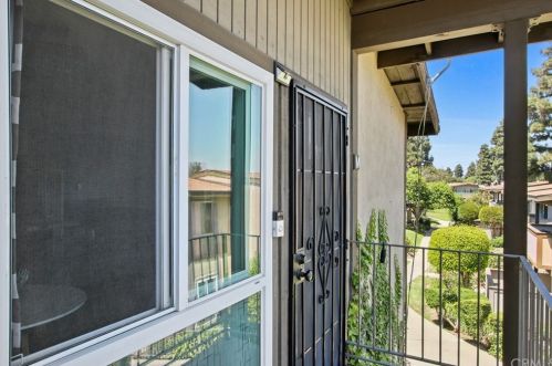 23326 Sesame St, Torrance, CA 90502-3072