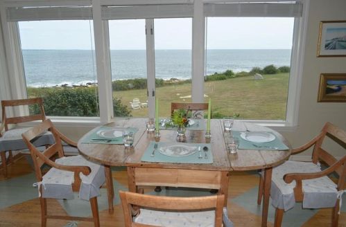 250 Ocean Rd, South Kingstown RI  02882-1346 exterior