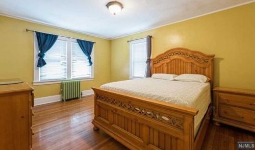 974 Garrison Ave, Teaneck NJ  07666-2619 exterior