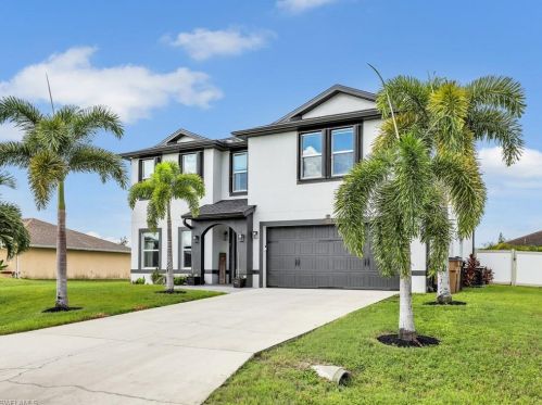 2604 1st Pl, Cape Coral, FL 33914-4486