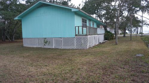 2915 Bay Grove Rd, Freeport FL  32439-4848 exterior