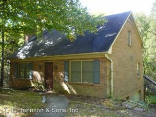 2860 Beckwood Dr, Winston Salem NC  27103-5413 exterior