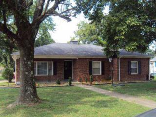 629 Fonville St, Martin, TN 38237-3438