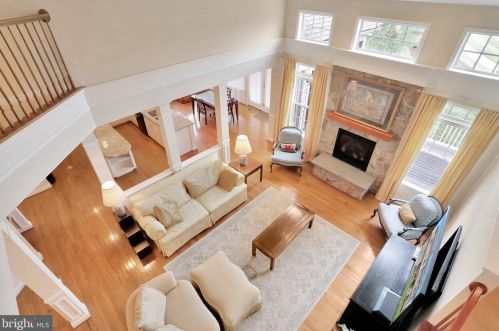 315 Lewis Washington Dr, Charles Town WV  25414-5666 exterior